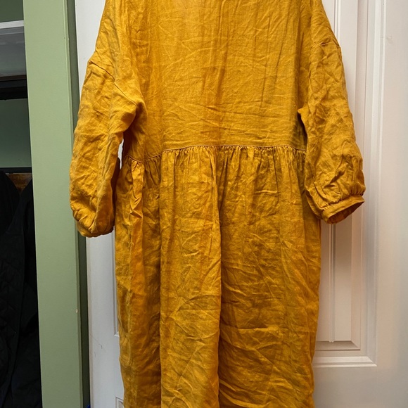 Beaton linen house dress in dandelion - Picture 6 of 6